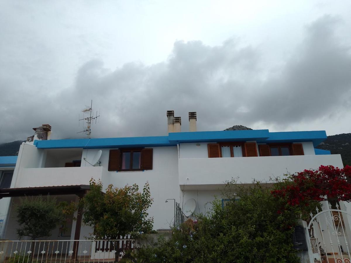 Appartamento Tuttavista Cala Gonone Exteriör bild